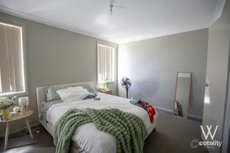 Property photo of 20 Cooper Crescent Gormans Hill NSW 2795