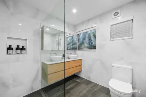 Property photo of 17 Yinneburra Street Yaroomba QLD 4573