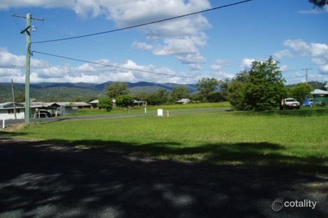 21 Pine St, Boyne Valley, QLD 4680