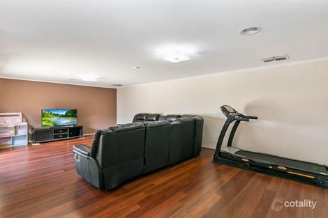 Property photo of 24 Montdami Way Carrum Downs VIC 3201