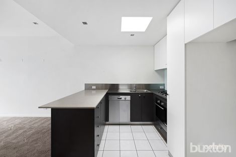 Property photo of 20/78 Holyrood Street Hampton VIC 3188