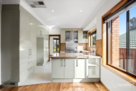 Property photo of 16 Blacksmith Place Sydenham VIC 3037