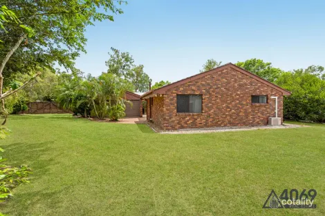 Property photo of 4 Montanus Drive Bellbowrie QLD 4070