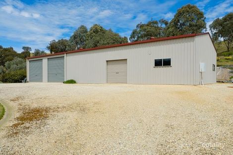 Property photo of 44 McGaffins Road West Wodonga VIC 3690