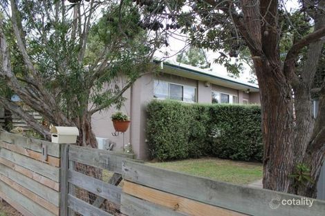 1/4 Highland Ave, Cowes, VIC 3922