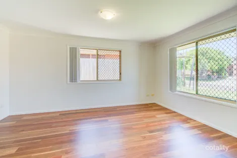 Property photo of 4 Hyndes Close Wakerley QLD 4154