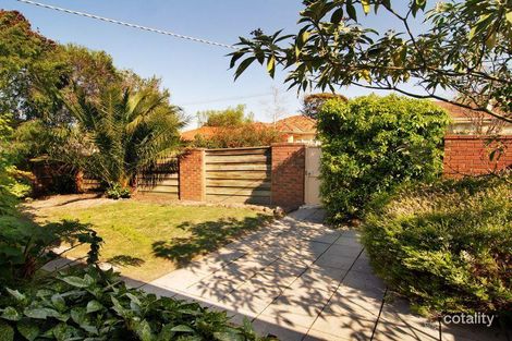 Property photo of 1/5 Halley Avenue Camberwell VIC 3124