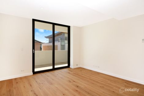 Property photo of 4/37-41 Ramsgate Avenue Bondi Beach NSW 2026