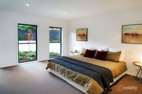 42 Newton St, Surrey Hills, VIC 3127