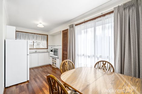 Property photo of 2/10 Crestmont Drive Melton South VIC 3338