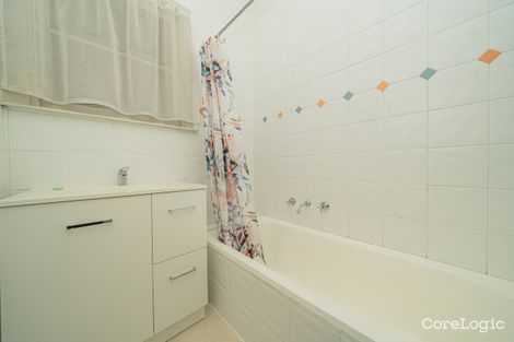 Property photo of 10 Parkmore Road Bentleigh East VIC 3165