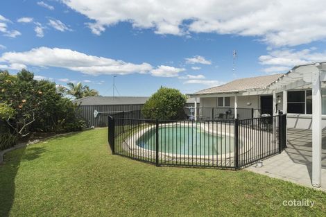 Property photo of 20 Spikes Court Arundel QLD 4214