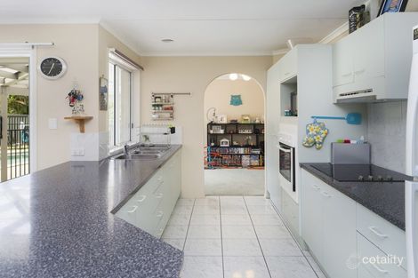 Property photo of 20 Spikes Court Arundel QLD 4214