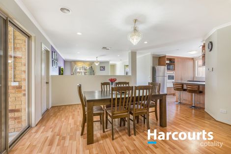Property photo of 3 Glenaire Crescent Cranbourne West VIC 3977