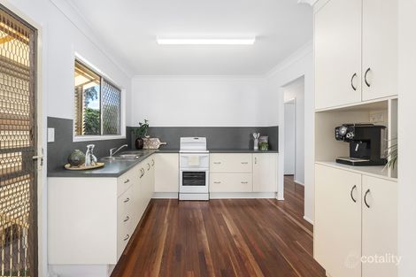 Property photo of 27 Cahill Street Kawana QLD 4701