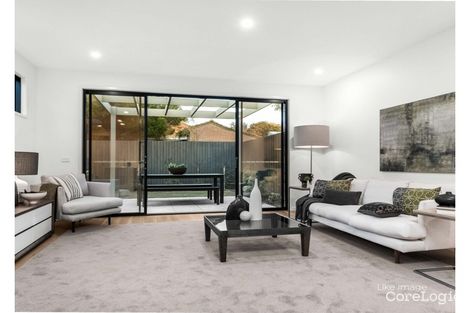 Property photo of 11B Bellevue Road Bentleigh East VIC 3165