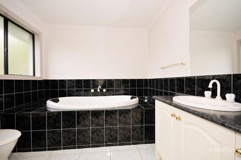 Property photo of 31 Strathfield Parade Croydon VIC 3136