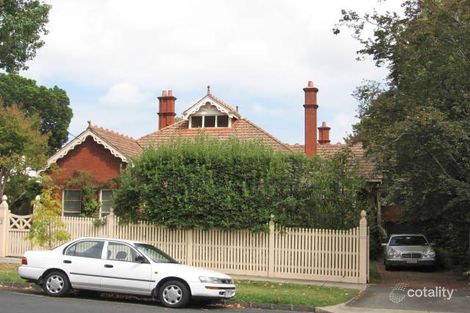 Property photo of 3 Woorigoleen Road Toorak VIC 3142