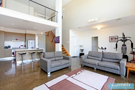 Property photo of 48 Broadhurst Way Caroline Springs VIC 3023