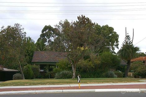 16 Craigie Dr, Craigie, WA 6025