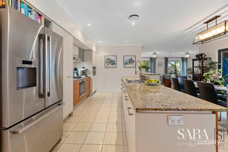 Property photo of 4 Central Avenue Mount Ommaney QLD 4074