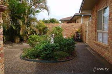 Property photo of 9 Saint Lucia Crescent Avoca QLD 4670