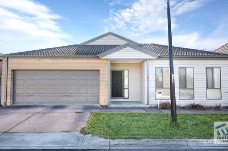 Property photo of 6 Pendula Place Pakenham VIC 3810