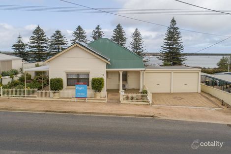 17 Mckay St, Port Broughton, SA 5522