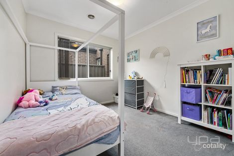 Property photo of 42 Parkleigh Drive Kurunjang VIC 3337