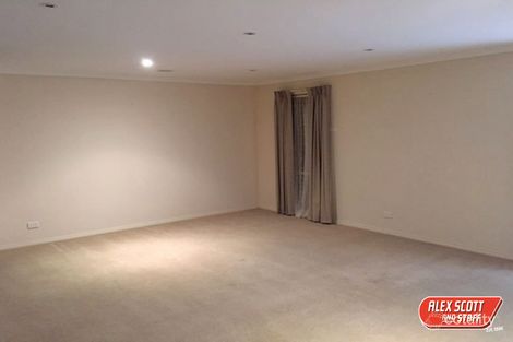 Property photo of 13 Hartsmere Drive Berwick VIC 3806