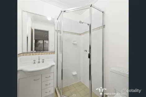 Property photo of 170 Lakeside Avenue Springfield Lakes QLD 4300