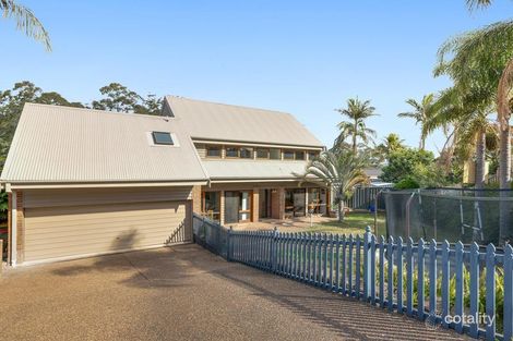 Property photo of 7 Michele Close Green Point NSW 2251