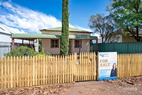 26 Rhodes St, South Kalgoorlie, WA 6430