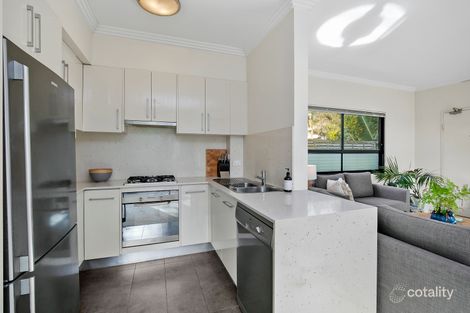Property photo of 4/22 Westminster Avenue Dee Why NSW 2099