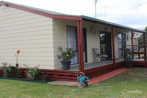 Property photo of 98 McConochie Street Coleraine VIC 3315
