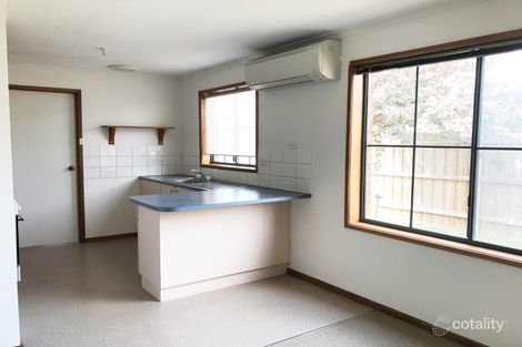 Property photo of 2/6 Sturt Street Woodend VIC 3442