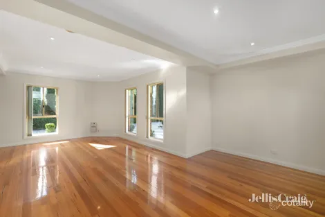 Property photo of 2/11 Payne Place South Morang VIC 3752