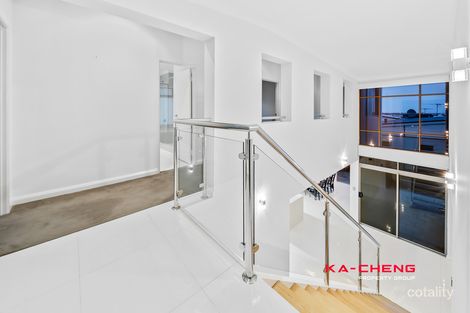 Property photo of 9 Lipari Link Yangebup WA 6164