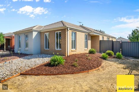 Property photo of 19 Mallina Glen Tarneit VIC 3029