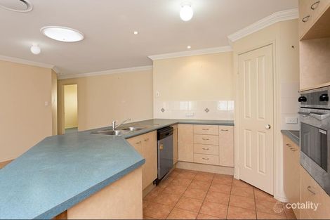 Property photo of 20 Coventry Court Kippa-Ring QLD 4021