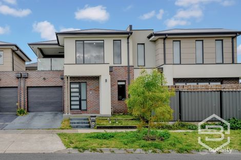 Property photo of 2 Divan Place Craigieburn VIC 3064