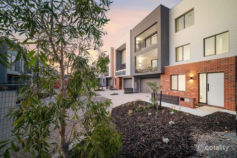 63 Penzance Cct, Glendalough, WA 6016