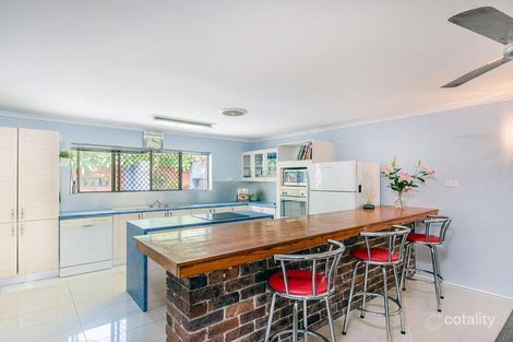 Property photo of 8 Gaza Road Holland Park West QLD 4121