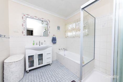 Property photo of 12 Lagoon Street Brocklehurst NSW 2830