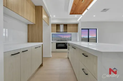 Property photo of 24 Karachi Avenue Mount Cottrell VIC 3024