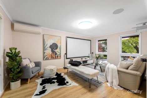 Property photo of 16 Harvest Drive Chirnside Park VIC 3116