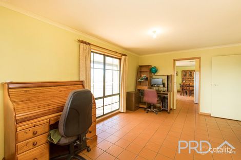 Property photo of 32 Myall Lane Merbein VIC 3505