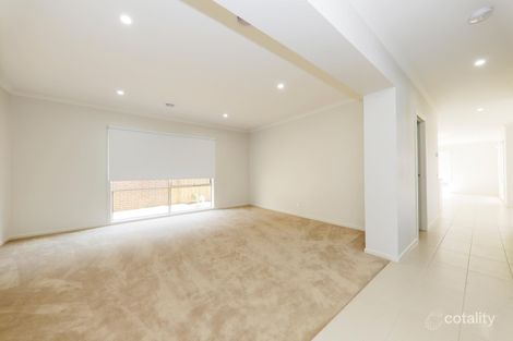 Property photo of 3 Winscombe Road Werribee VIC 3030
