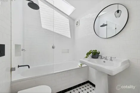 Property photo of 132 Catherine Street Leichhardt NSW 2040