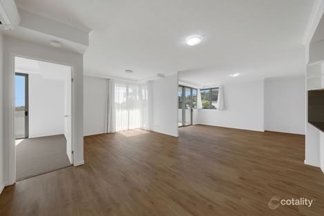 Property photo of 44/30 Goondoon Street Gladstone Central QLD 4680
